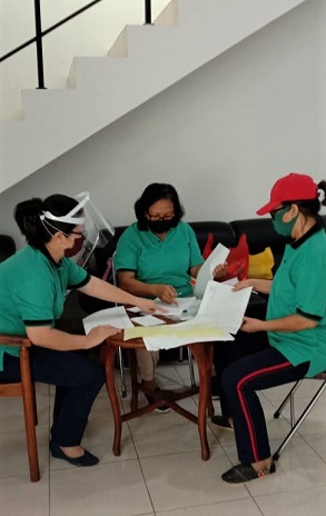 diskusi pembagian dimulai--